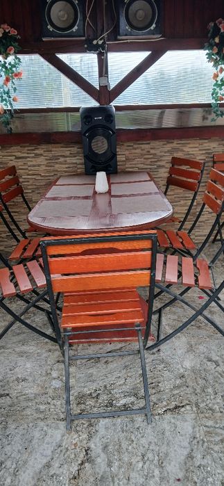 Masa de gradina ( foisor ) cu 8 scaune