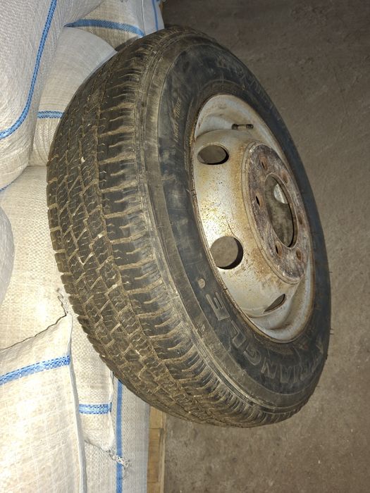 Шина Triangle с диском, запаска с ГАЗели