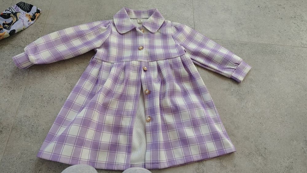 Hainite fetita mărimea