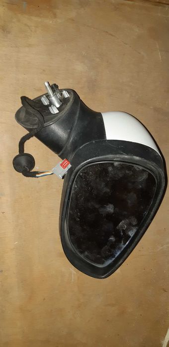 Аербеци за волан и дясно огледало за Форд Фокус