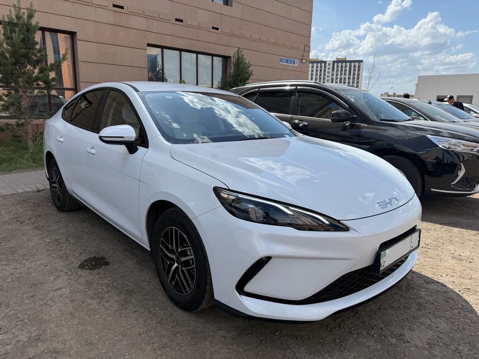 Аренда авто, яндекс, такси, BYD SEAL05, ELANTRA, Hongqi E-QM5