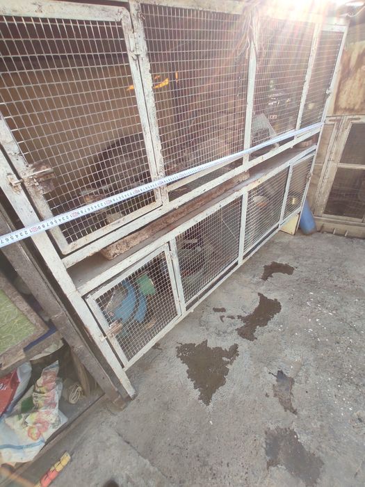 Клетка для животных -птиц .