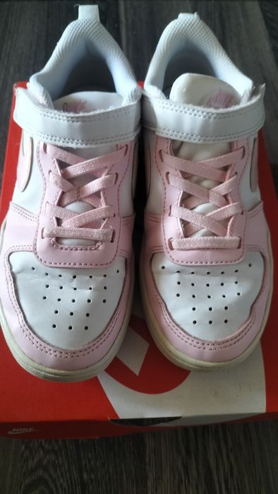 Обувки nike 32 номер