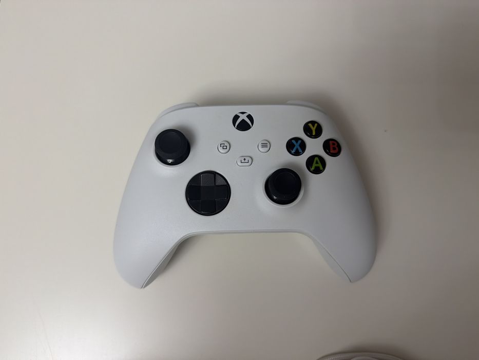 Xbox series S, в отличном состоянии