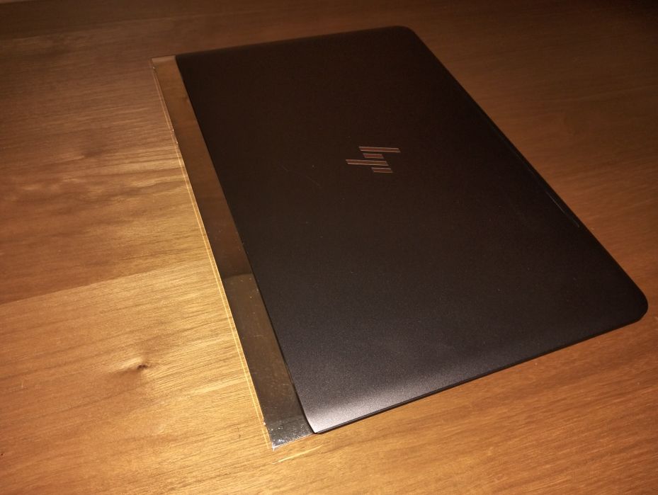 Ультрабук HP Spectre 13 V001ur
