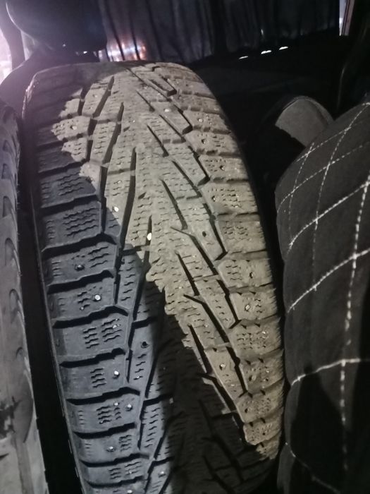 Продам резина R18