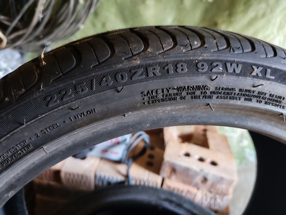 Продам Резину 225/40R18 4шт