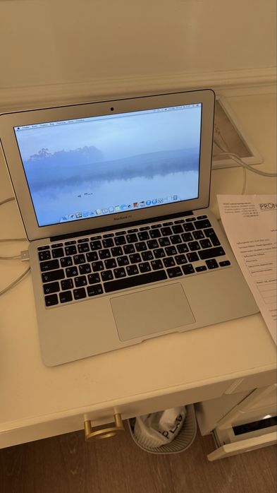 Apple Macbook air