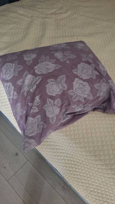 Продам подушки хорошем состояние