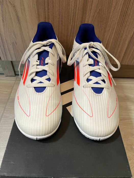 adidas F50 club маратонки за футбол номер 41,5