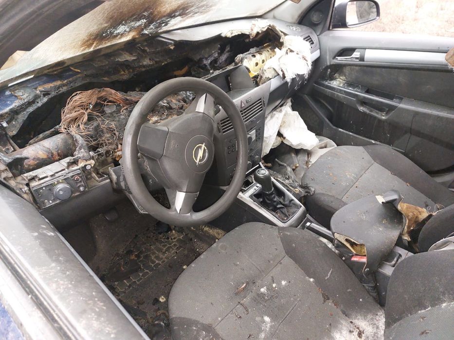 Vand opel astra H avariat