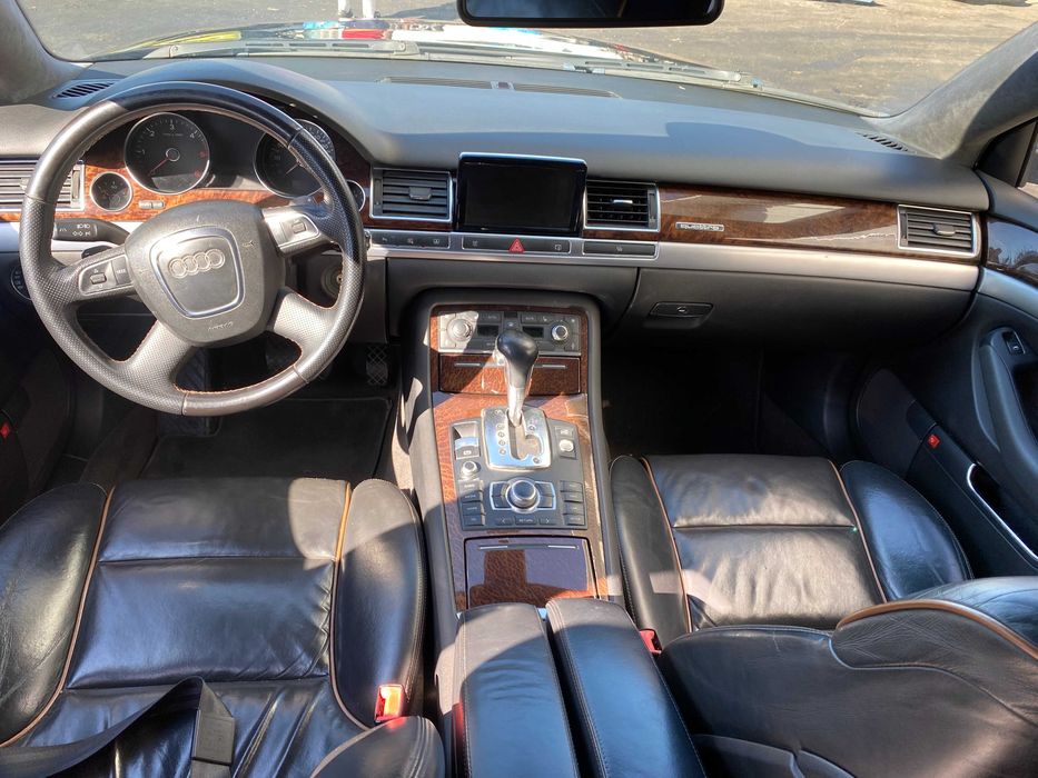 Dezmembrez Audi A8 D3 FaceLift 3.0/4.2 TDI/ASN/BVN/BVK/usa/interior/jante/stopuri/faruri/capota/fusta bara fata/plafon