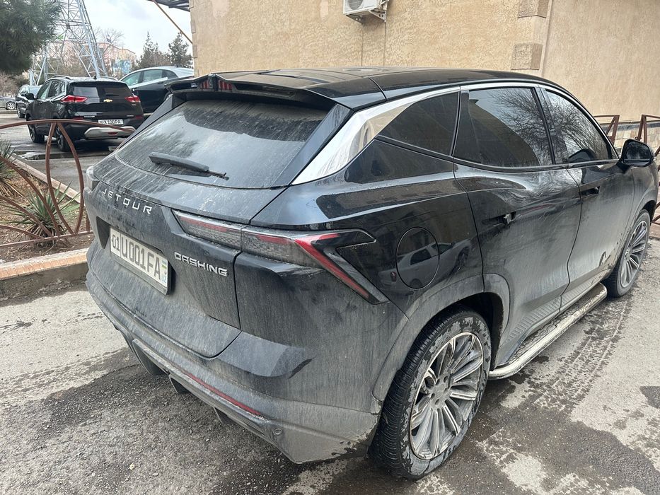 Jetour Dashing 1.6 holati ideal  narxi 24.000$ kelishiladi