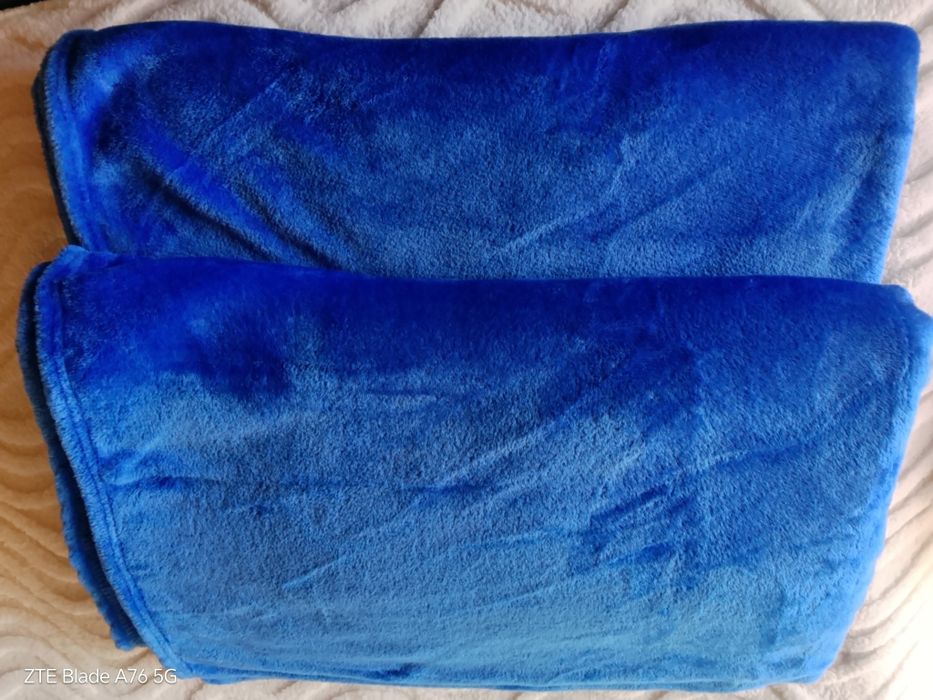 Продавам одеала от полар