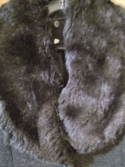 Дамско елегантно вълнено палто