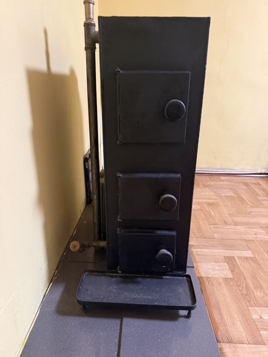 Битово котле на трърдо гориво