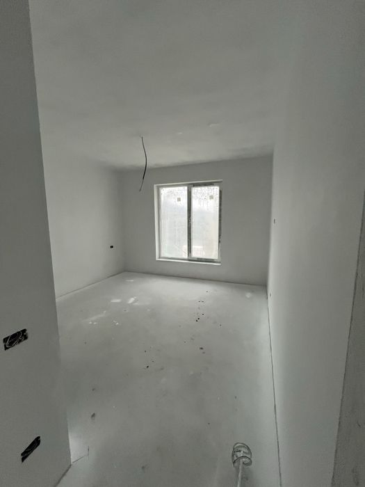 Vand casa Santandrei - acces din drumul principal - toate utilitatile