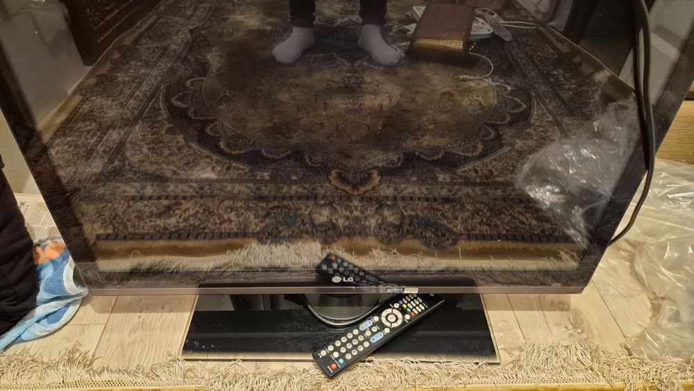 Продам телевизор