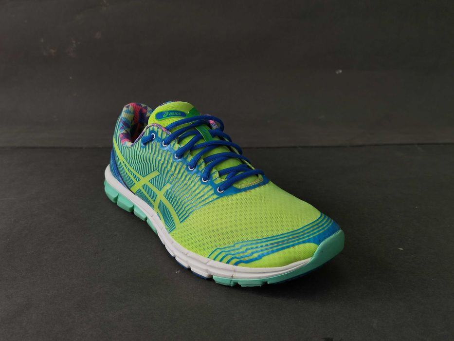 AdidasI barbati 47 48  ghete munte alergare  maraton ASICS Ca NOI