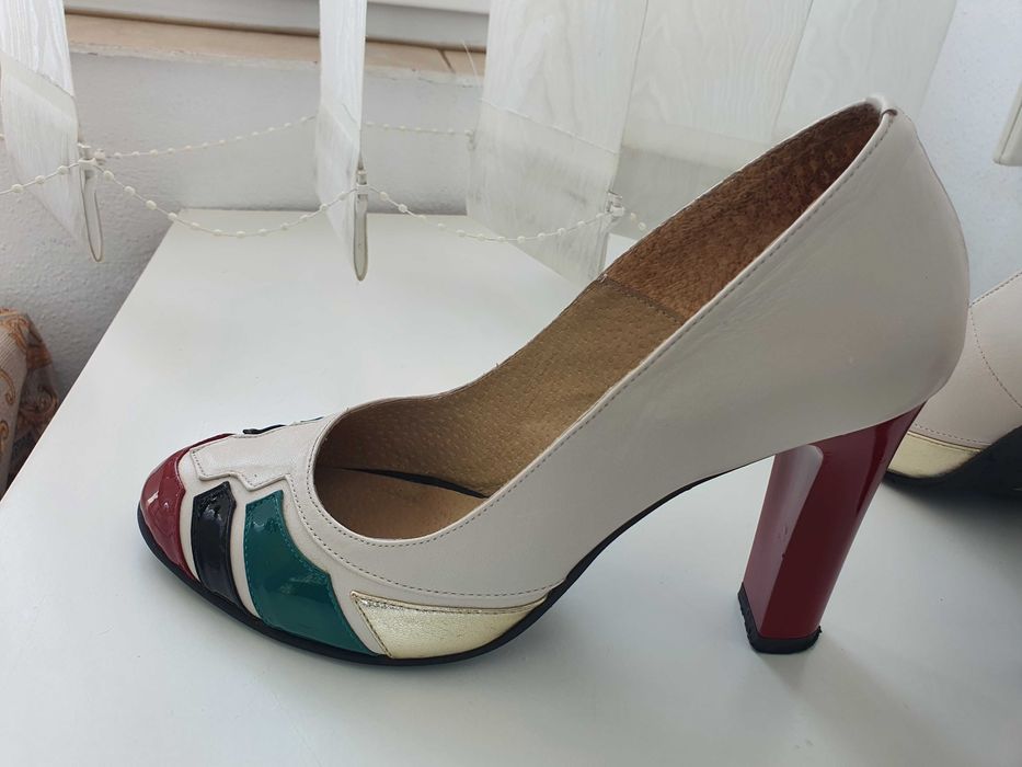 Pantofi din piele naturală