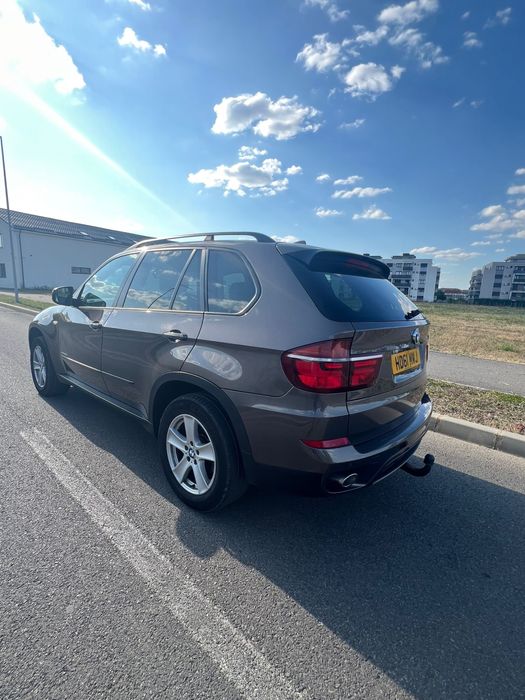 Bmw x5 e70 facelift  3,0d.   Fara motor si cutie