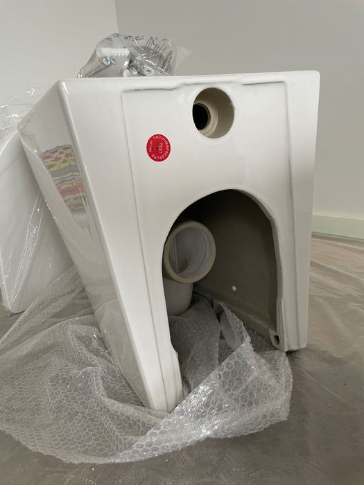 Приставной унитаз