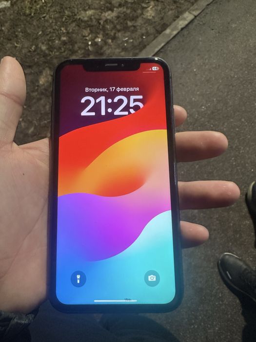 Айфон 11 срочноо