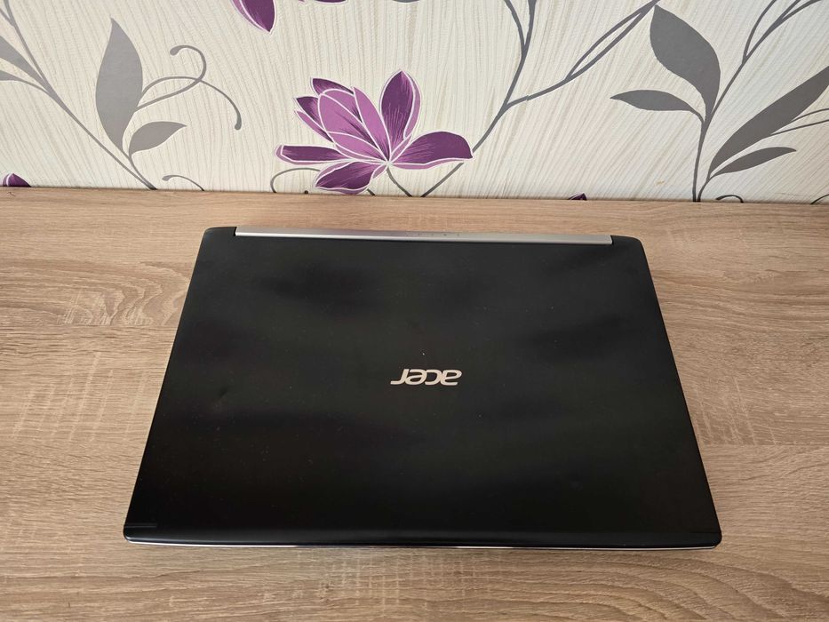 Aspire 7 | i7-7700HQ | GTX 1050 |