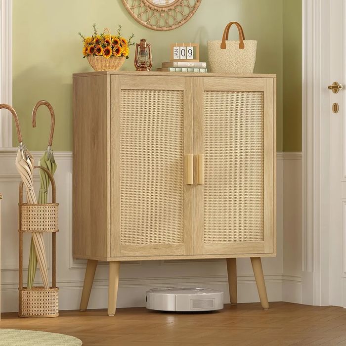 Акцентен шкаф с 2 ратанови врати, кухня, трапезария