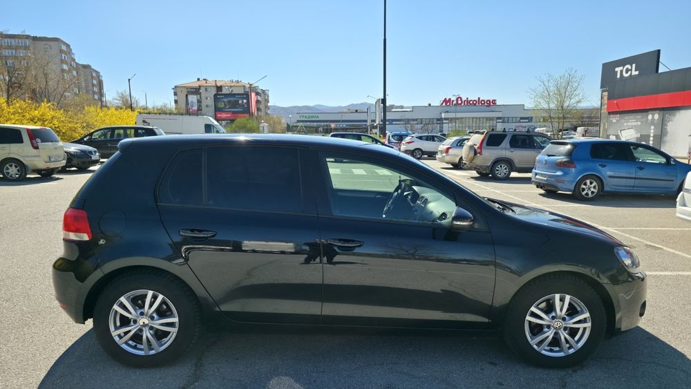 Golf 6  1.6tdi 2009г.