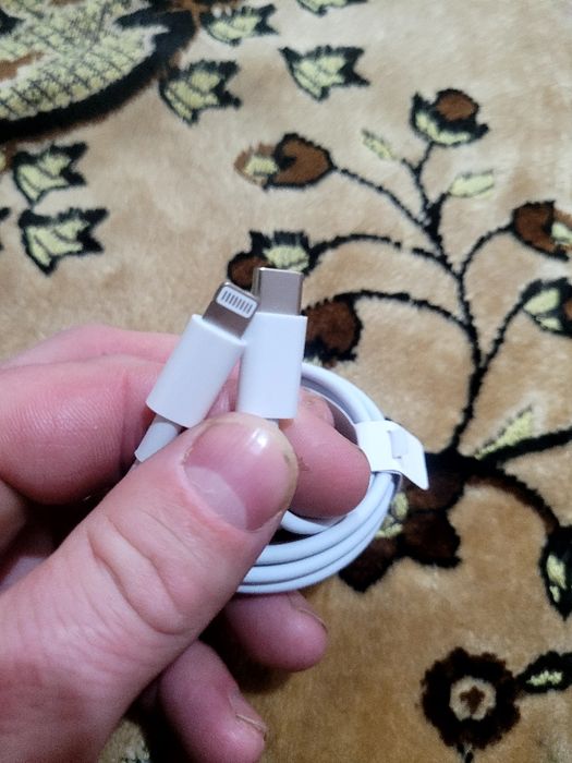 Продам провод айфона
