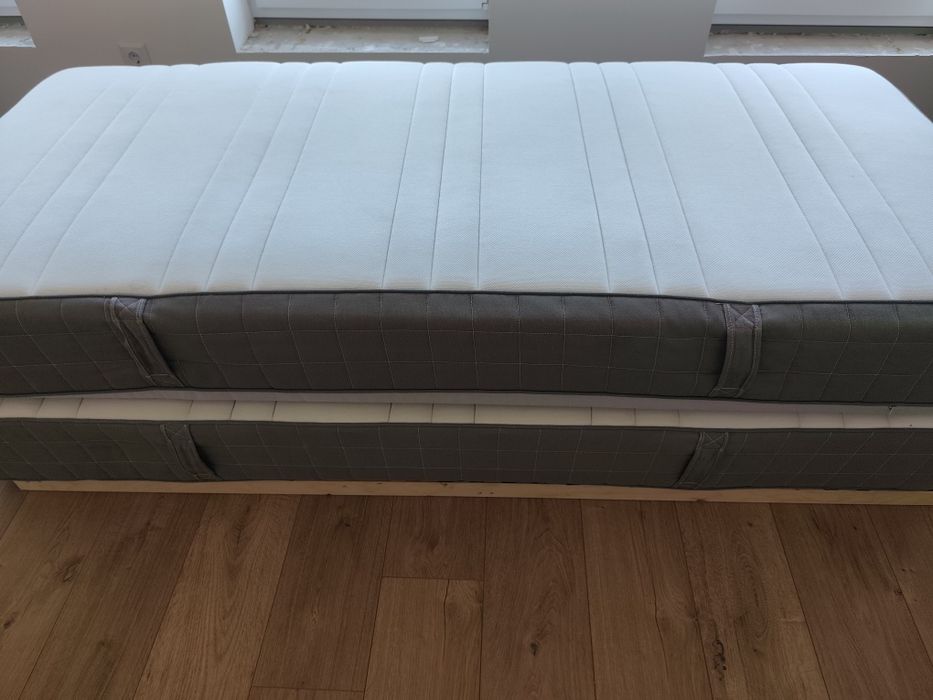 Saltele pat  90x200x25