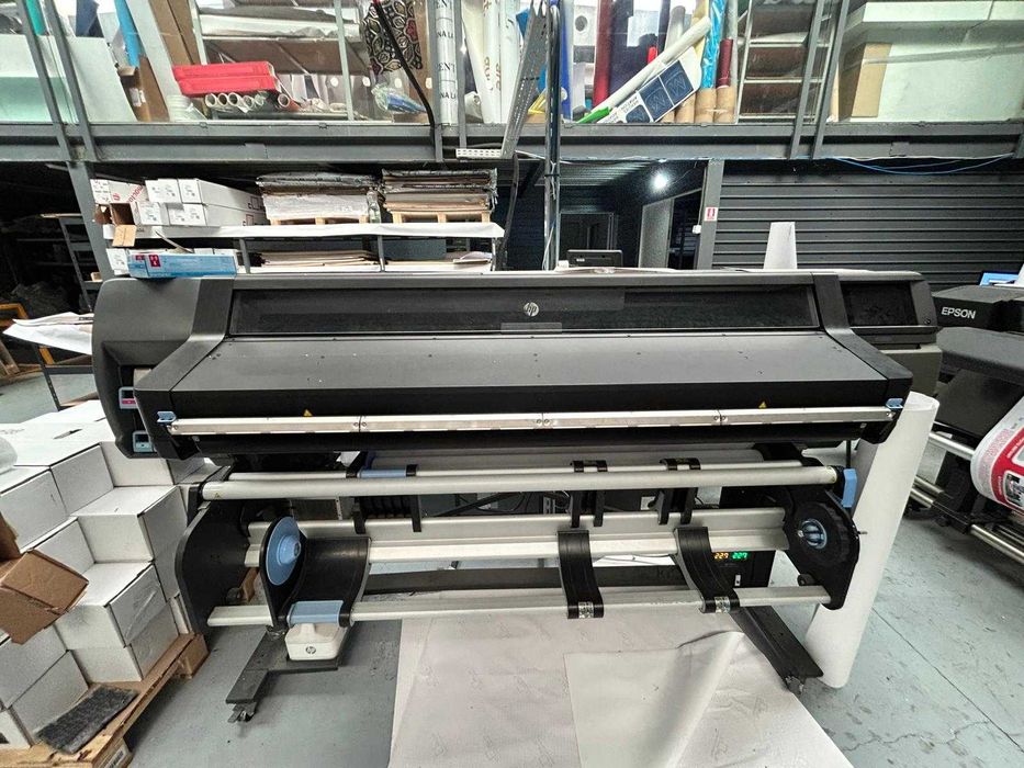HP Latex 560 – imprimantă profesională, complet funcțională