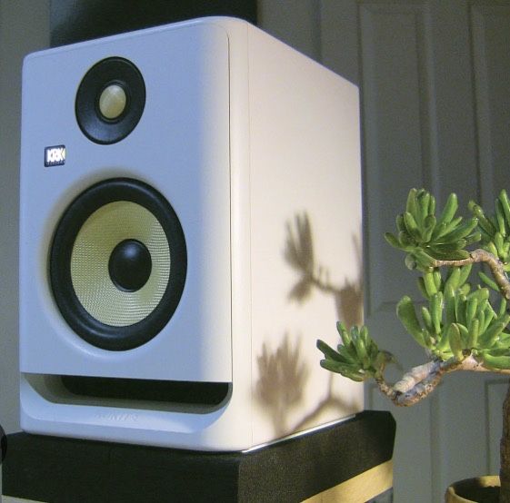 Студийные мониторы KRK ROKIT5 G4