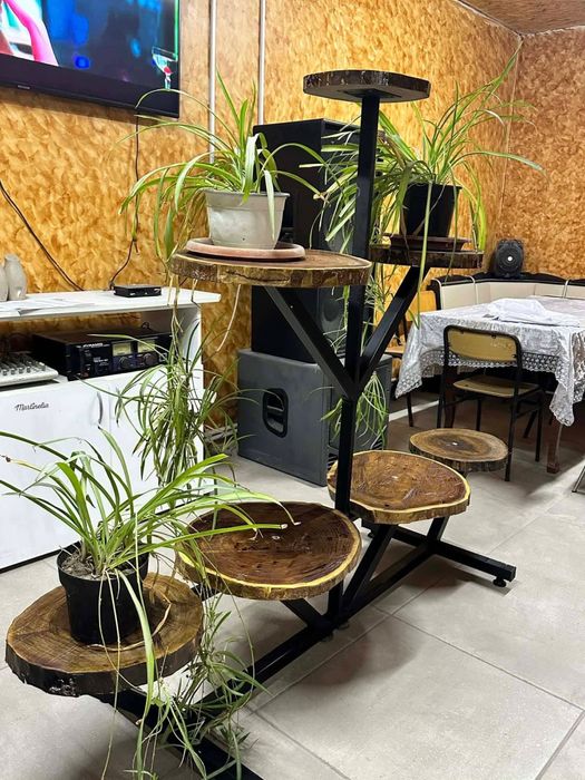 Suport pentru ghivece