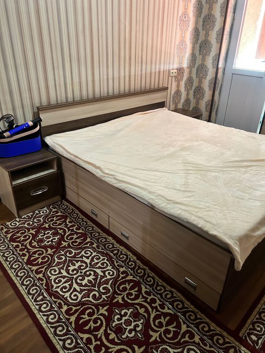 Спальный гарнитур
