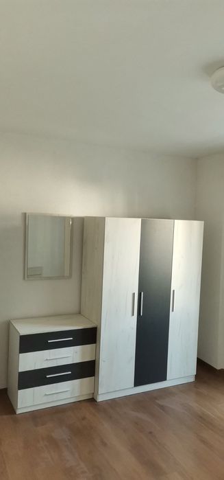 Дава се под наем Многостаен апартамент в Карлово - 888 кв.м за 255 € - Снимка #2