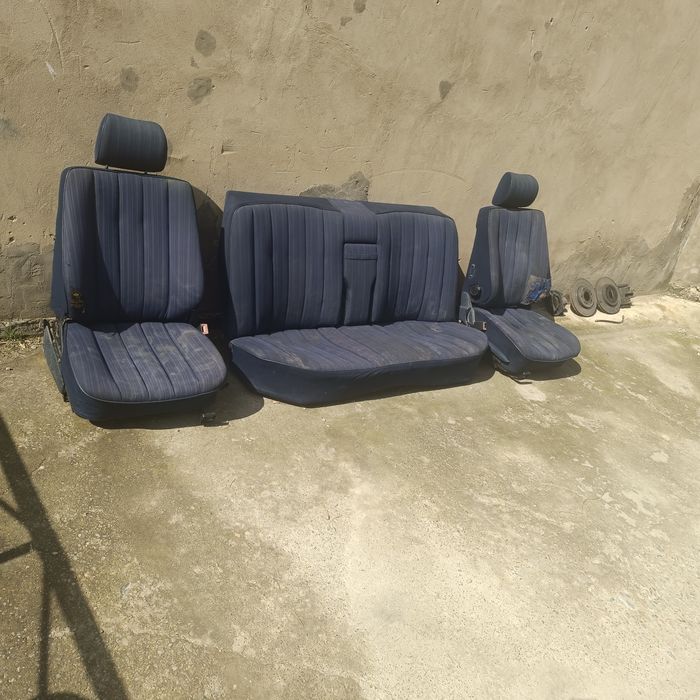 Сиденья Мерседес 124