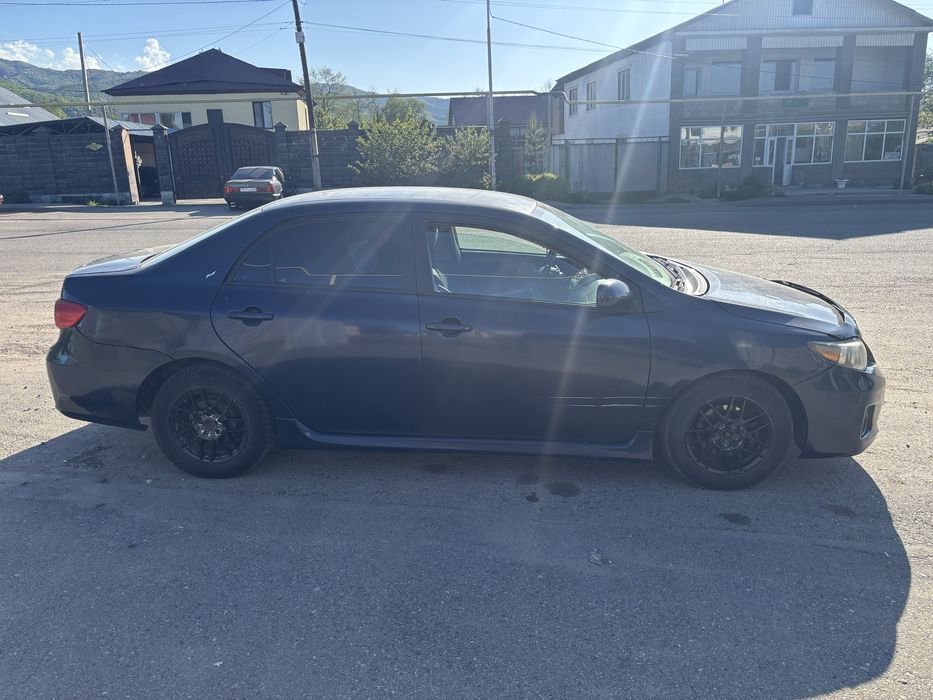 Срочно продаю Тойота королла