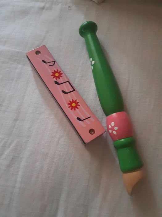 Детские игрушки .