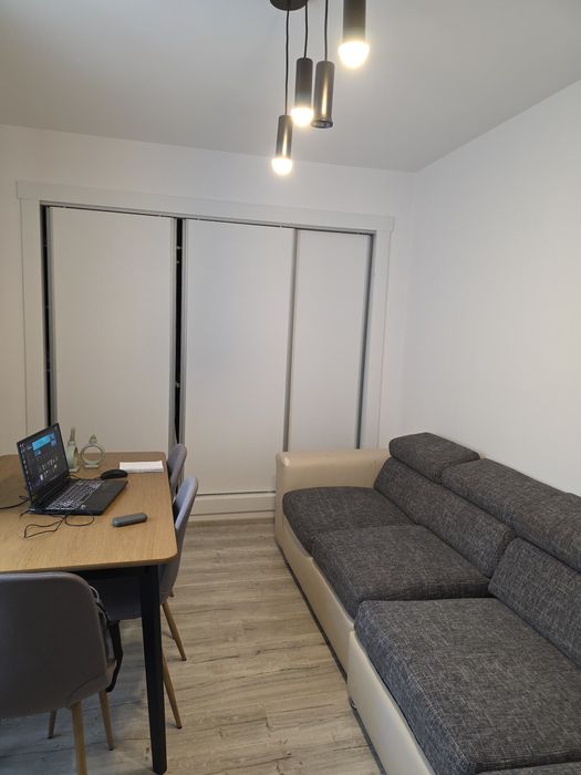 Apartament cu doua camere de vânzare sau de închiriat