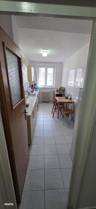 Inchiriere spatiu 300mp etajele 2+3 in vila Sebastian ideal birouri