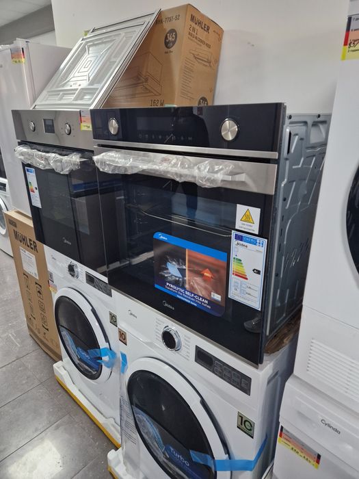 Фурна за вграждане Midea 72 литра Пиролиза