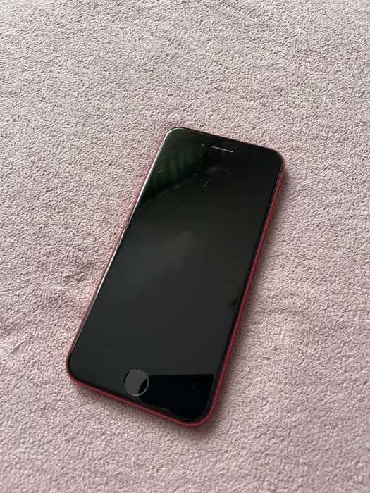 Продам айфон se 2