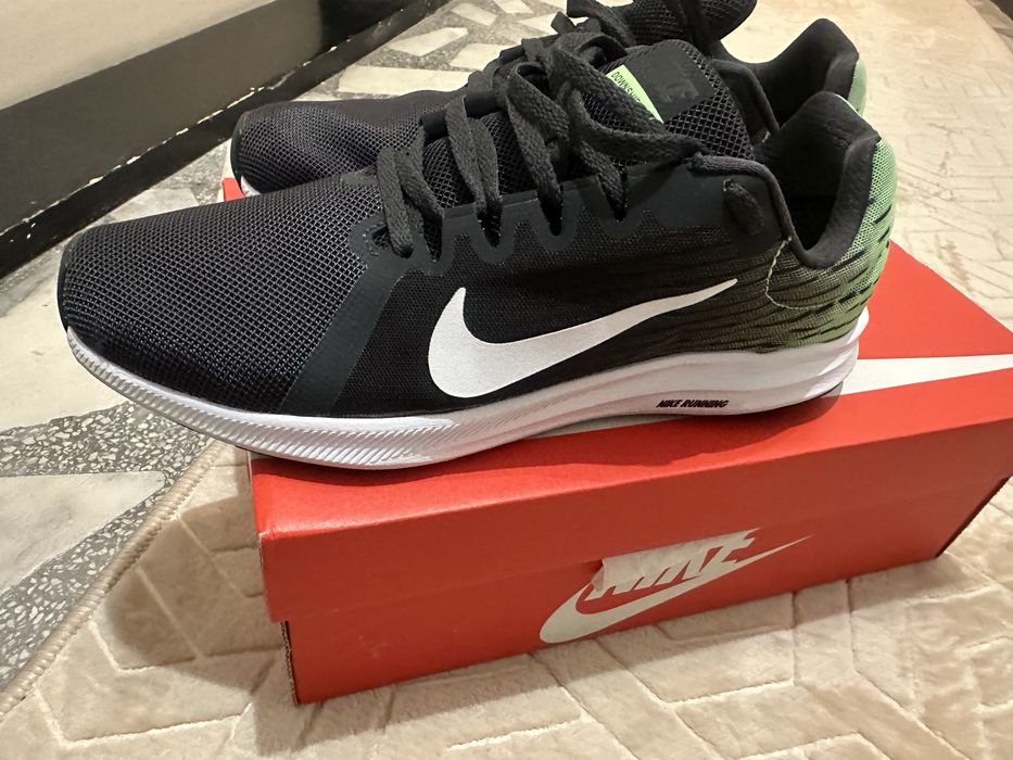 Маратонки Nike running