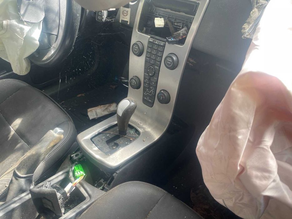 Volvo V50 2.4 / 1.6 TD / Волво В50 2008 година на части