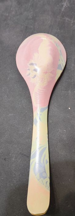 Посуду продам новая