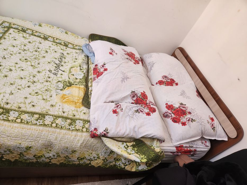 Кровать в отличном состоянии