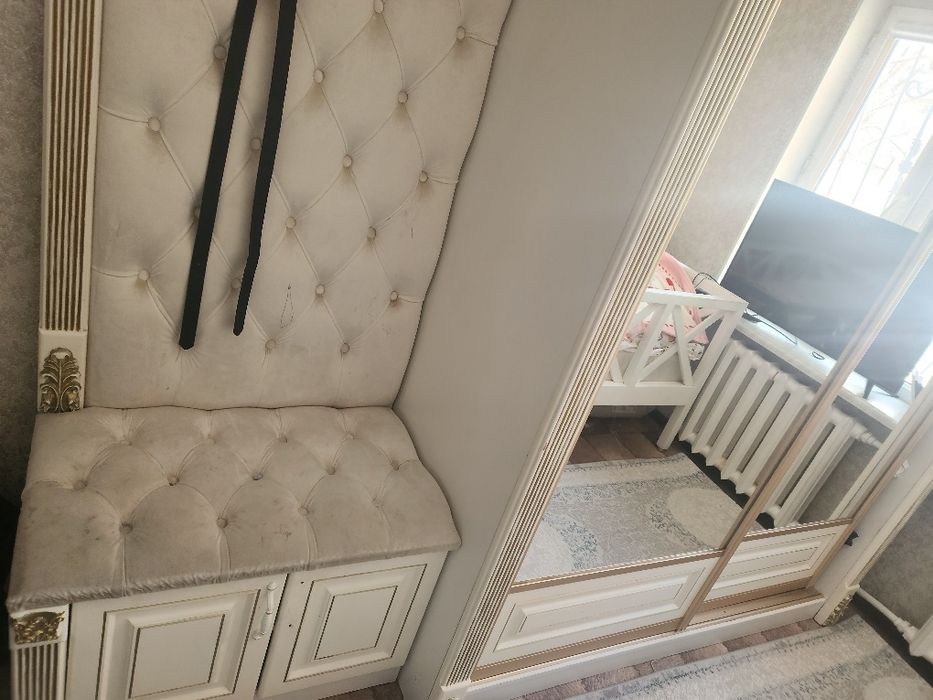 Продам прихожку МДФ