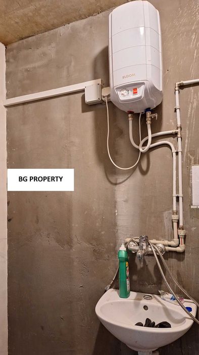 Дава се под наем Склад в София, Докторски паметник - 500 кв.м за 1500 € - Снимка #3